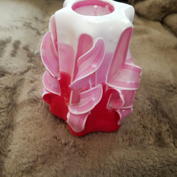 Brand new Beautifully carved candle - Picture 2 of 5